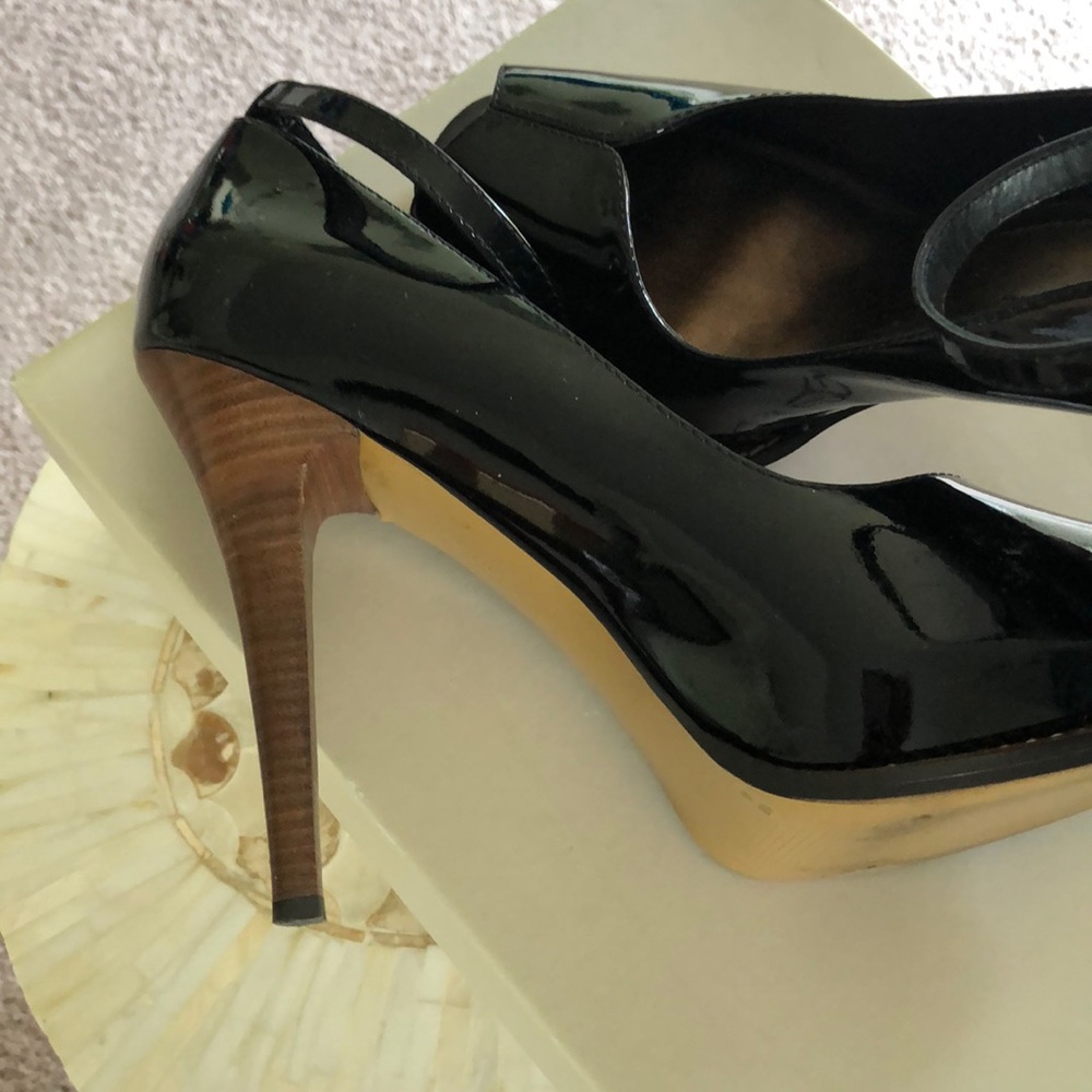 BCBGeneration Back Patent Heels - Picture 2 of 7